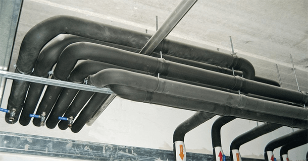 Beütős acél dübelek vs direkt beton csavarok